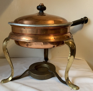 Chafé en cuivre martelé carré avec un cadre à motifs noirs. Élégant, compact et raffiné pour hôtel, restaurant, mariage, fête ou usage domestique - Product Image 3