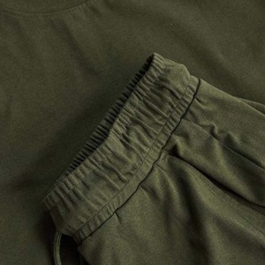 Conjunto de dos piezas de verano para hombre, camiseta de manga corta y pantalones cortos de algodón tejido, transpirable, informal, con cuello redondo. - Product Image 6