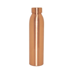 Bouteille en cuivre artisanale avec finition martelée, bienfaits pour la santé selon l'Ayurveda - Product Image 1
