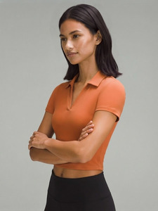 Polo court uni en coton respirant pour femme – Style décontracté et ajusté – Idéal pour le streetwear - Product Image 4