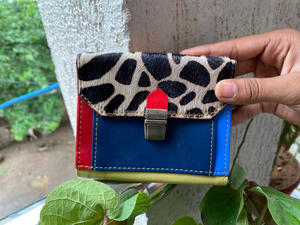 Wholesale Custom Design Recycled Leather <b>Small</b> Purse Wallet Credit Multi-card Holders Function Cowhide Trifold Wallets for Women - Product Image 2