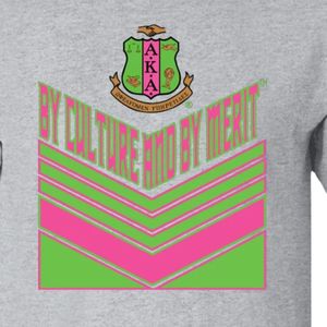 T-shirt décontracté pour femme à manches courtes, broderie motif chevron, col rond, couleurs rose, vert, noir, rouge, blanc, gris – Vêtement de mode - Product Image 6