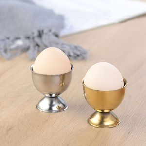 Support à œufs artisanal en acier inoxydable, nouveau design, finition brillante et forme ronde, lot de 4. - Product Image 5