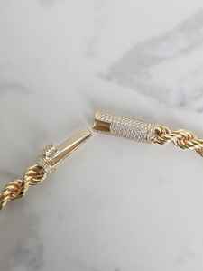 Collar de Cadena de Cuerda de Plata de Ley 925 de 8 mm con Diseño de Cruz Chapado en Oro de 14K y Moissanita - Estilo Italiano, Regalo Perfecto - Product Image 2