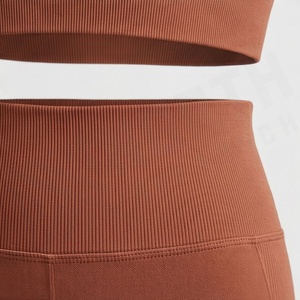 Conjunto de Yoga sin Costuras de Secado Rápido para Mujer, Sujetador Deportivo Reversible, Leggings Transpirables, Ropa Deportiva, Color Personalizado - Product Image 5