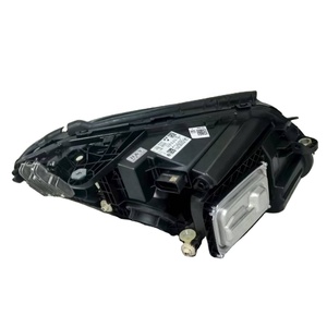 <span class=keywords><strong>Phare</strong></span> de voiture pour <span class=keywords><strong>Mercedes</strong></span> C300 C260 C220 C300 Accessoires pour <span class=keywords><strong>Mercedes</strong></span> Benz <span class=keywords><strong>Classe</strong></span> <span class=keywords><strong>C</strong></span> W205 Phares à <span class=keywords><strong>LED</strong></span> à 4 broches 2019-2021 - Product Image 6