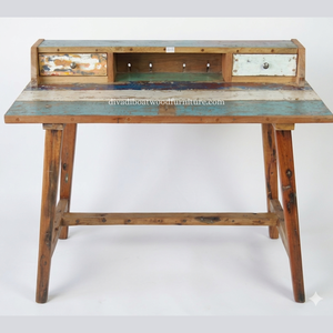 Bureau d'écriture DIVADI fait main en bois de bateau recyclé, style simple et minimaliste, écologique, antique, pour la maison ou le bureau, avec tiroirs - Product Image 1