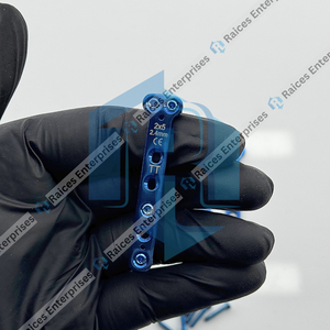 ชุดแผ่นล็อคไทเทเนียมคุณภาพสูงขนาด 2.4 มม. และชุดสกรู 68 ชิ้น สำหรับการผ่าตัดสัตว์เลี้ยง เช่น แมวและสุนัข - Product Image 3