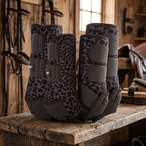 Bota de Protección para Caballo TOUGH TACK con Estampado de Leopardo Marrón/Estilo de Lujo en Neopreno con Estampado de Leopardo para Protección de Patas - Product Image 6