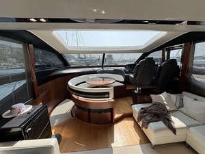 เรือยอชท์ดีไซน์พรีเมียม P-r-i-n-c-e-s-s S-72 - Product Image 5