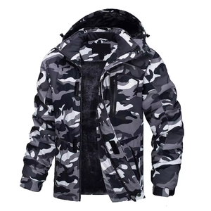 Chaqueta de Invierno para Hombre, Diseño de Camuflaje Azul, Estilo Safari, con Capucha, Cierre de Cremallera, Impermeable, Logotipo Frontal - Product Image 2