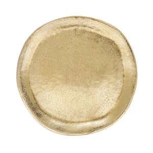 Plato de Presentación Clásico de Metal Plateado con Borde Festoneado, Acabado Cepillado, Decorativo, Elegante para Decoración de Mesa en Bodas y Catering - Product Image 4