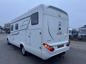 Adac <b>Motorhome</b> 4-6 Persons Aluminum Body Euro 5 Emission Standard with Bed Kitchen Bathroom and Air Conditioning - Product Image 5