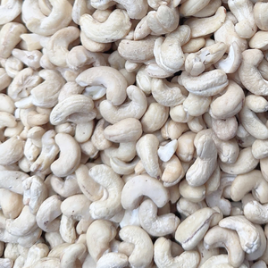 Noix de cajou brutes de haute qualité WW180, WW240, WW320, LP, prix des noix de cajou au Vietnam, emballage personnalisé des noix de cajou - Product Image 1
