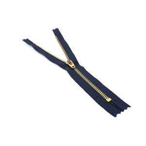 Fermeture éclair métallique robuste et durable pour sacs, vêtements et bagages – Vente en gros - Product Image 2