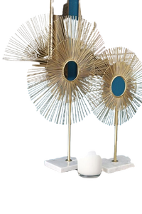 Accessoires décoratifs uniques en métal, fabriqués avec une finition de haute qualité et une artisanat complexe pour une décoration intérieure élégante. - Product Image 5