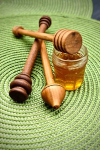 Eco Friendly Polished Reusable Wooden Honey Dipper Stirrer Stick Natural Beech Wood Honey <b>Spoon</b> Drizzle Tool for Kitchen and Tea - Product Image 4
