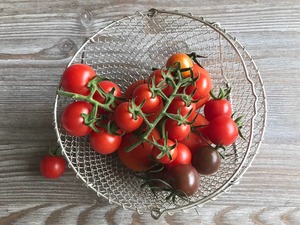 Silver Wire Mesh Fruit <b>Basket</b> For Kitchen Countertop Dining <b>Table</b> Fruit Storage Organizer And Modern Metal Display Bowl - Product Image 6