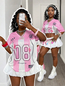 Maillot de football américain pour femme en gros, col en V surdimensionné en maille, manches courtes, rose, personnalisé, fournisseur d'usine OEM - Product Image 3