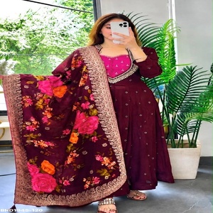 Ensemble Anarkali en soie Georgette de créateur avec broderie, cordon et travail de sequins, pantalon et dupatta, exportateur et fournisseur indien - Product Image 1
