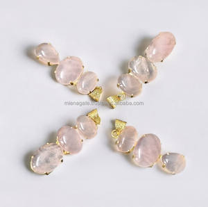 Nouvel arrivage de pendentif triplet quartz rose naturel de qualité supérieure bijoux en cristal de pierres précieuses roses sculptées décoration de la maison - Product Image 4