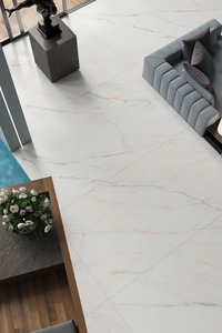 Dalles de porcelaine polies Calacatta Velino, surfaces élégantes à effet marbre pour intérieurs de luxe - Product Image 2