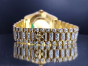 นาฬิกาคุณภาพสูงแบบ Bustdown ประดับเพชร Moissanite VVS ระดับหรูหรา ระบบอัตโนมัติ - Product Image 4