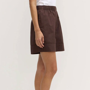 Shorts Cleo de Corte Relajado y Lujoso con Textura Transpirable, Perfectos para Días Cálidos, Shorts Cleo para Mujer - Product Image 3