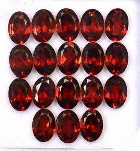 Garnet rouge naturel ovale facetté, calibré, certifié, non traité, prêt pour la sertissage de bijoux - Product Image 1