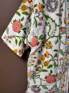 White Lightweight Floral Print <b>Kimono</b> <b>Cover</b> <b>Up</b> for Women Beach and Vacation - Product Image 2