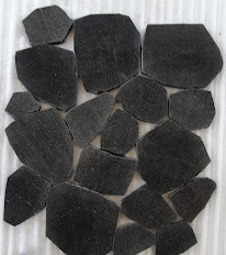Calcaire noir Ananthapur durable avec surface rugueuse et dos calibré conçu pour une résistance antidérapante et une épaisseur constante - Product Image 4