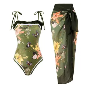 Maillot de bain une pièce de luxe à imprimé floral avec volants et encolure halter, maillot de bain pour femmes en tissu extensible, style bikini - Product Image 1