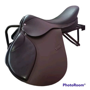 อานม้า TRIDENT INTERNATIONAL TI101OA04 แบบปรับแต่งได้สำหรับการขี่ม้าเดรสสาจ การกระโดดข้ามเครื่องกีดขวาง การแข่งขันม้า - Product Image 1