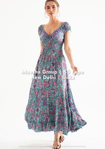 Robe longue à épaules dénudées pour femmes, imprimé floral, style bohème, dos smocké, fluide, pour la plage, été, assortiment varié - Product Image 3