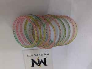 Brazalete de Resina con Diseño de Espirales 3D Elegante para Mujer, Estilo Ángel, Hecho a Mano para Capturar la Serena Belleza de las Aguas Costeras - Product Image 3