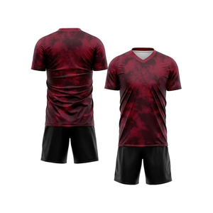 Conjunto de Camiseta y Pantalones Cortos de Fútbol Personalizados para Hombre, Cuello en V, Sublimados, Camuflaje Rojo y Negro, Secado Rápido, Antibacterianos, 100% Poliéster, Deportivos - Product Image 1