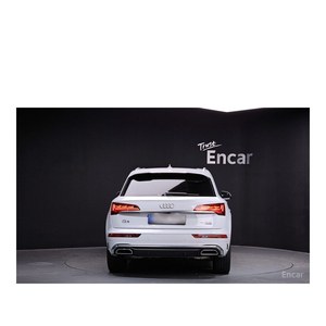 Audi Q5 45 TFSI Quattro Premium 2023, 39 886 km, Volant à Gauche, Sièges en Cuir, Caméra Arrière - Product Image 3