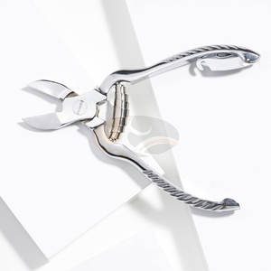 Coupe-ongles professionnel robuste en acier inoxydable à ressort barillet avec large ouverture de mâchoire pour ongles épais, soins des pieds et des bébés - Product Image 4