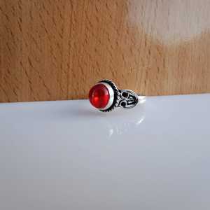 Bague Art Déco en Cornaline Rouge Naturelle, Plaqué Argent Sterling 925, Bijou Fait Main en Pierre Précieuse pour Femme, Élégante pour Mariage et Soirée - Product Image 6