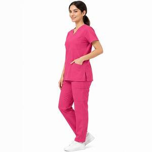 Tenue Médicale en Gros Personnalisée pour Hôpitaux : Blouse et Pantalon Confortables pour Médecins, Infirmières et Professionnels de Santé - Product Image 5