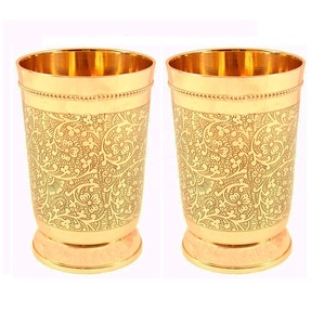 Ensemble de verres à jus d'eau décoratifs à motif floral oxydé en acier inoxydable au design moderne pour le retour à la maison Cadeau Style traditionnel - Product Image 4