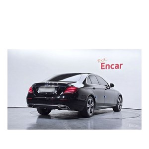 2020 Mercedes-Benz E-Class E300 Avantgarde 56,800 km Automatic Gearbox Leather Seats Left Steering Rear Camera - Product Image 2