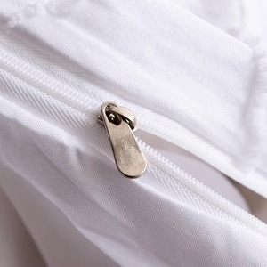 Ensemble de literie de mariage de luxe moderne 3 pièces, poids lourd, classe A, ensembles de housses de couette haut de gamme - Product Image 4