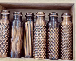 Botella de agua de cobre impresa al por mayor de la mejor calidad botella de agua de cobre puro de la India botella de bebida con - Product Image 3