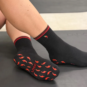 Calcetines Personalizados con Logotipo, Calcetines de Yoga y Pilates de Algodón Transpirables, Antideslizantes y sin Costuras, Bordados con Diseño Picante, para Mujeres Adultas - Product Image 1