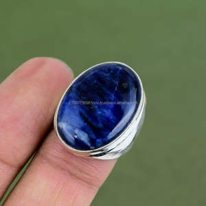 แหวนพลอยโซดาลิทสีเงินสเตอริง925ทำด้วยมือแหวนรูปไข่สีน้ำเงินคลาสสิกพร้อมชุบโรเดียมชุบของขวัญสำหรับผู้หญิง - Product Image 1