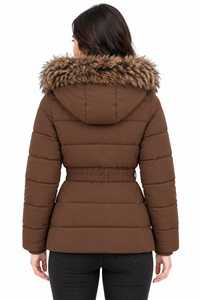 Manteau matelassé d'hiver marron pour femme en polyester tissé avec capuche en fourrure de raton laveur, ceinture à la taille, fermeture éclair, épais et matelassé, avec capuche amovible - Product Image 3