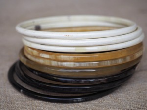 Natural <b>bracelets</b> buffalo horn Bangle trending bangle high quality bangles jewelry Customized Size And Natural Color - Product Image 2