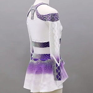 Traje de Majorette Personalizable y Cómodo para Clubes/Escuelas/Eventos - Vestido de Actuación Escénica de Alta Calidad en Spandex/Poliéster - Product Image 3