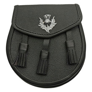 Sporran écossais personnalisé en similicuir noir pour kilt, avec badge goutte de sang en relief, vente en gros - Product Image 1